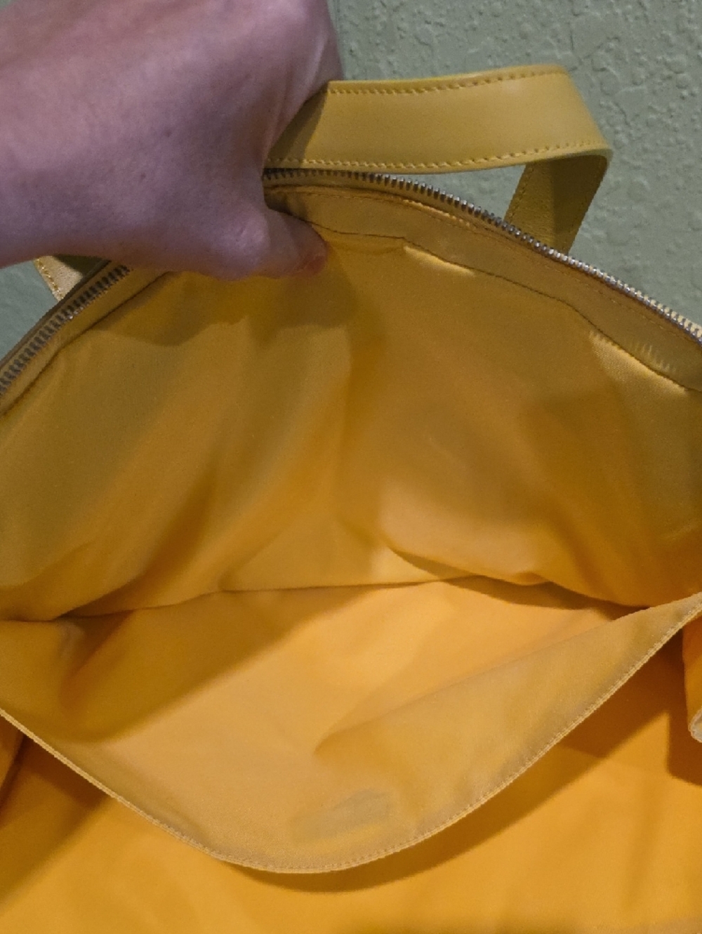 CHANEL Yellow Top-Handle Tote Bag - Picture 8 of 16